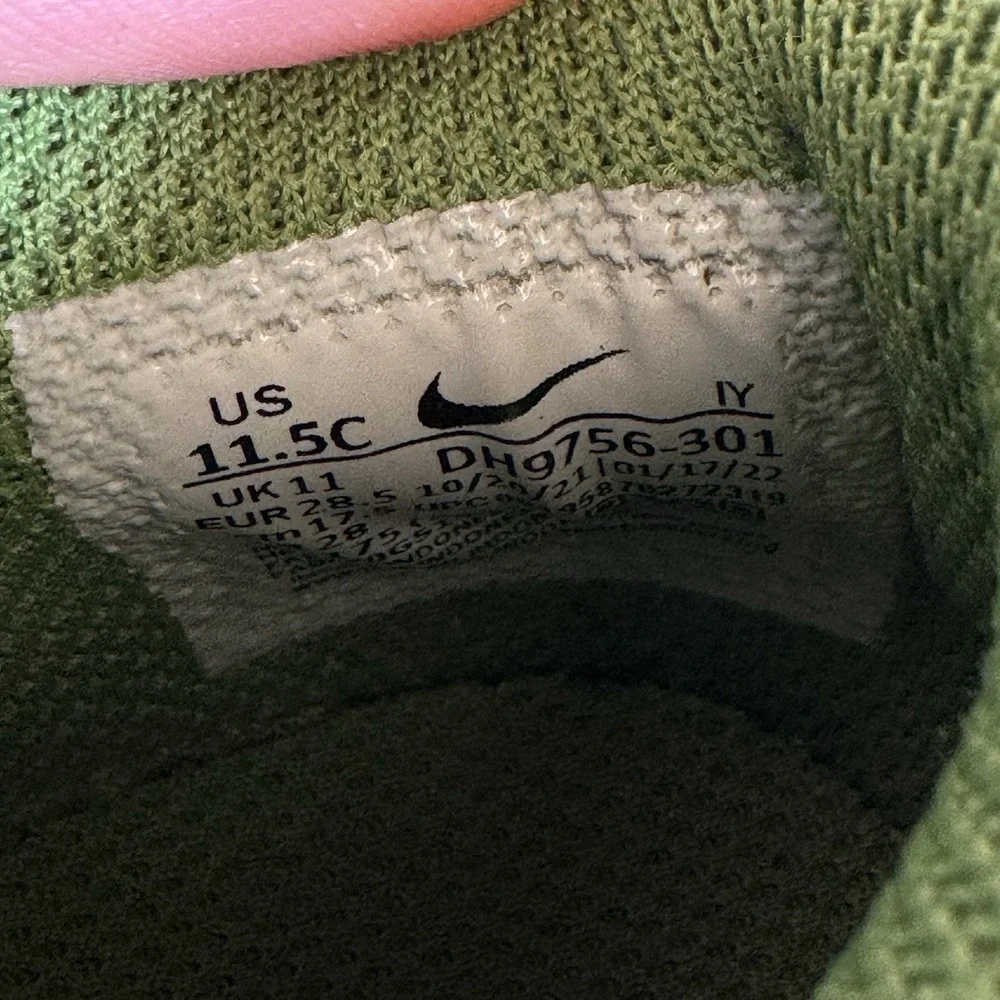 Size 11.5c - Nike Dunk Low Chlorophyll PS - DH9756-301